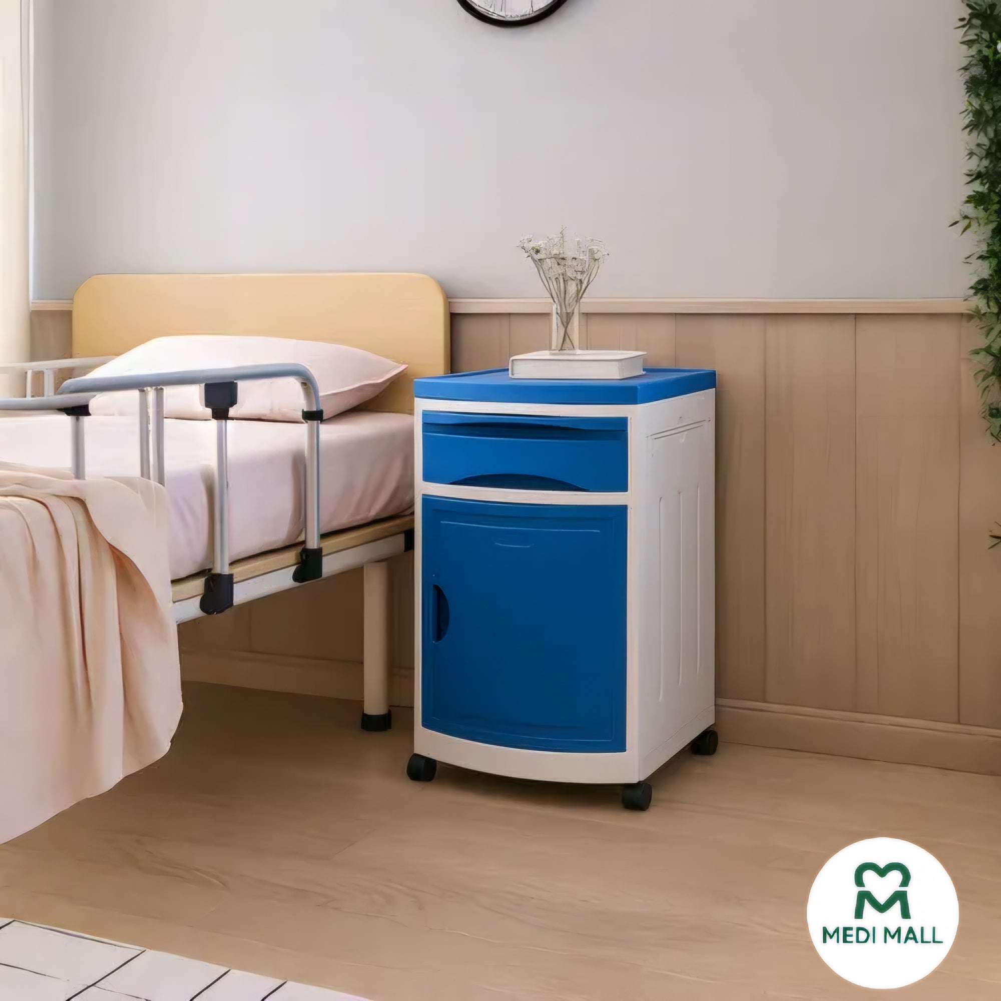 Bed Side Cabinet ■ خزانة قرب السرير