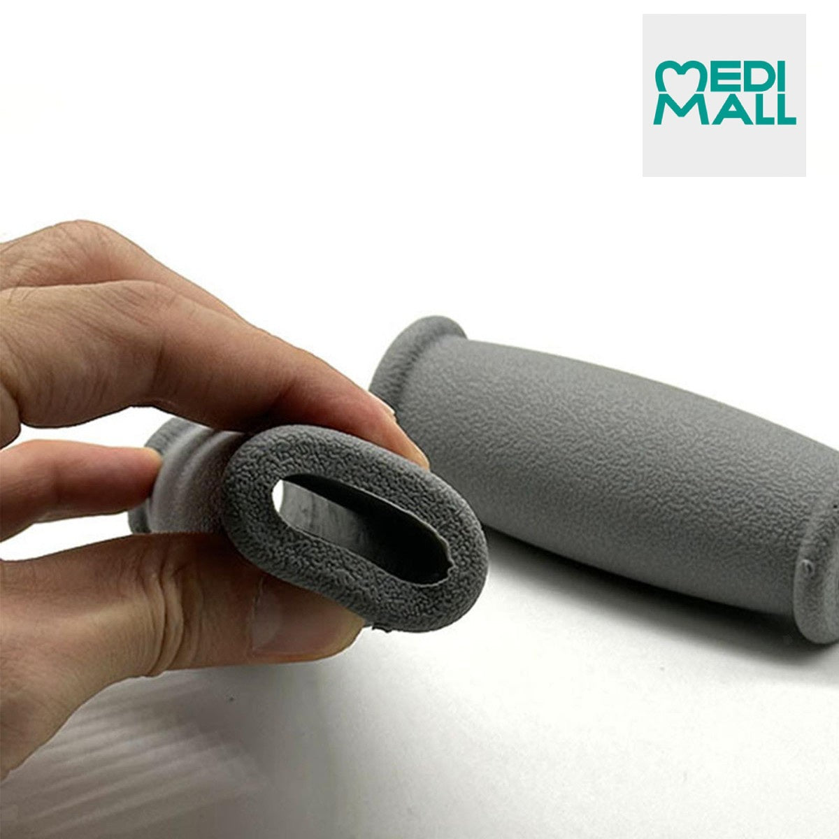 Rubber Handle // قبضة مطاط لعكاز تحت الأبط